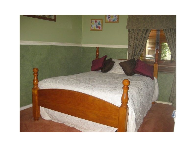 13 Blakey Street, Cobar NSW 2835