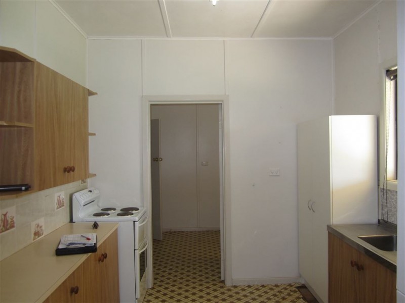 38 Merilba Street, Nyngan NSW 2825