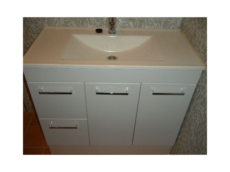 38 Merilba Street, Nyngan NSW 2825