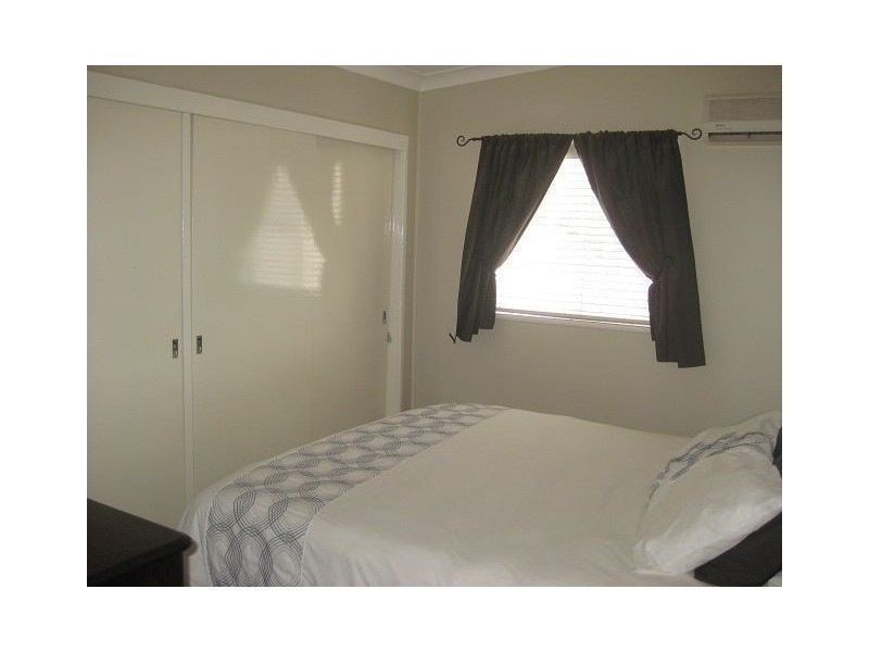 18 Longworth Street, Cobar NSW 2835