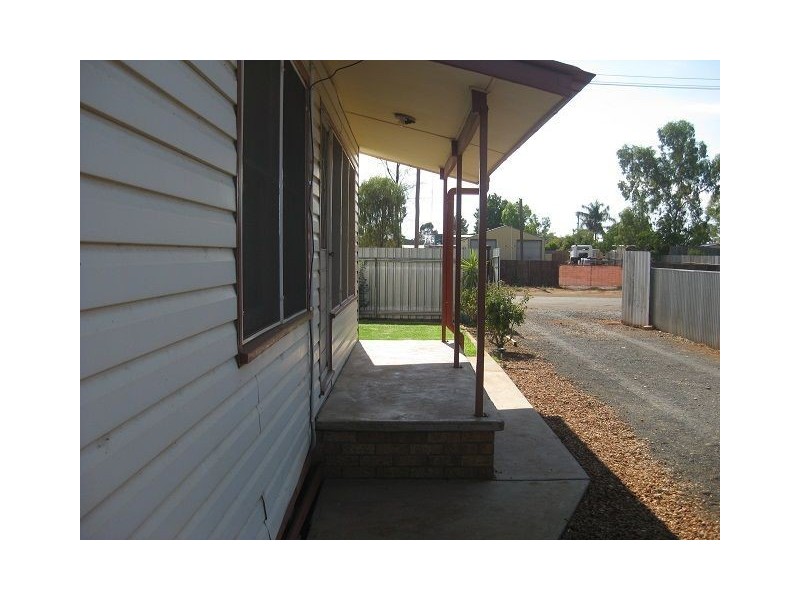 5 Cowper Street, Cobar NSW 2835