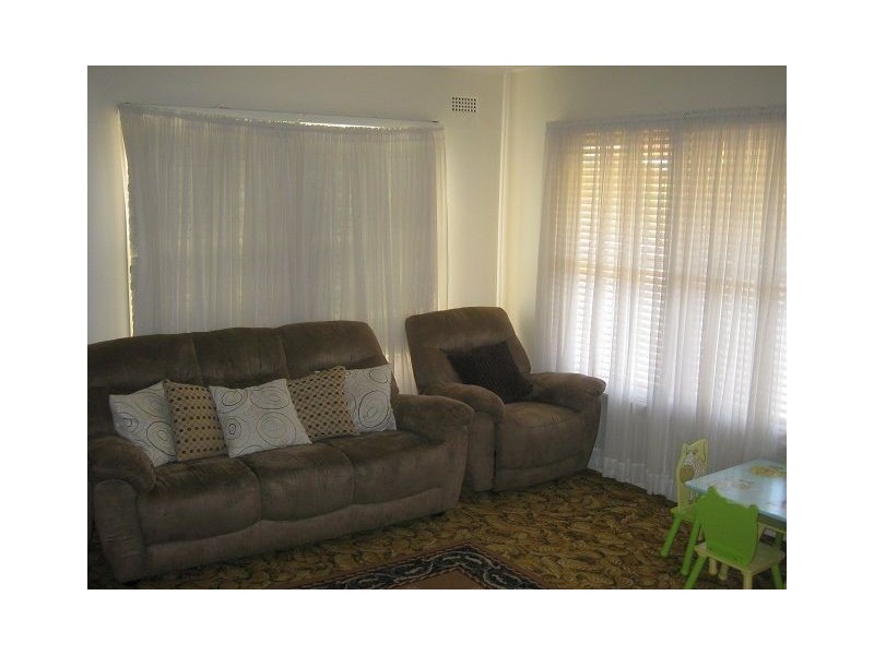 5 Cowper Street, Cobar NSW 2835