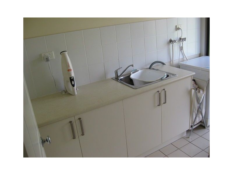18 Lerida Road, Cobar NSW 2835