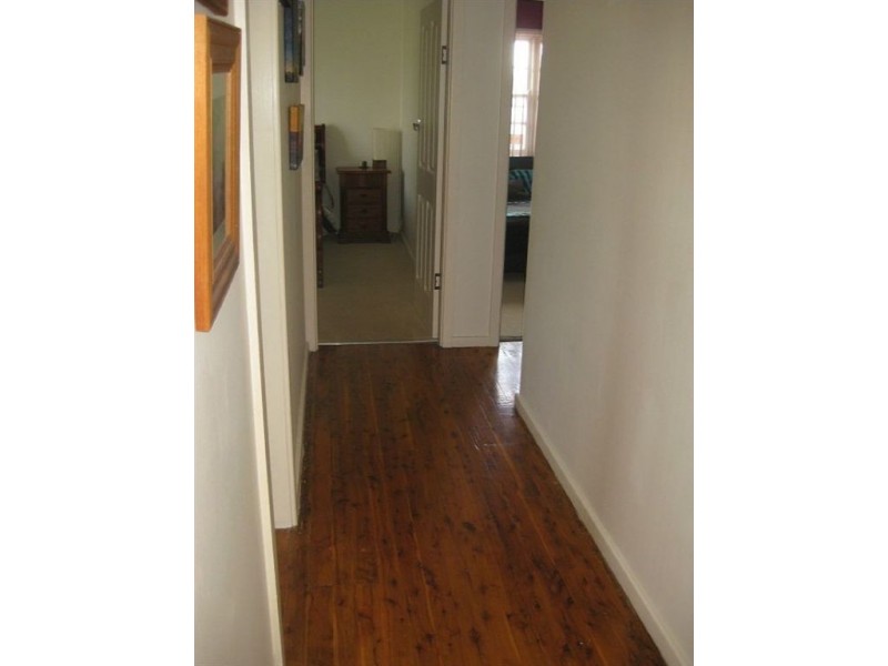 6 Bourke Street, Cobar NSW 2835