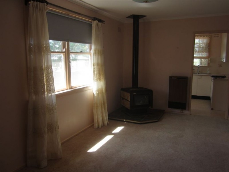 4 Elizabeth Crescent, Cobar NSW 2835