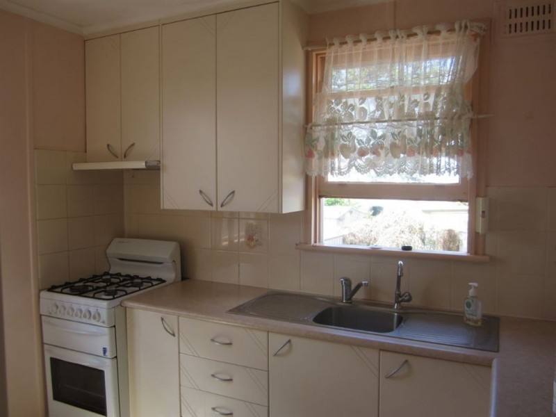 4 Elizabeth Crescent, Cobar NSW 2835