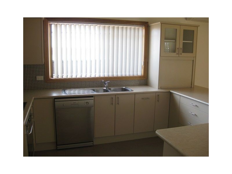 9 Belah Crescent, Cobar NSW 2835