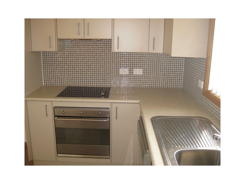 9 Belah Crescent, Cobar NSW 2835