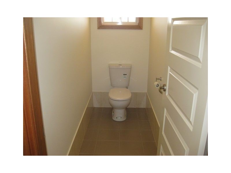 9 Belah Crescent, Cobar NSW 2835