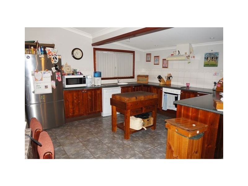 4 Matthews Street, Cobar NSW 2835