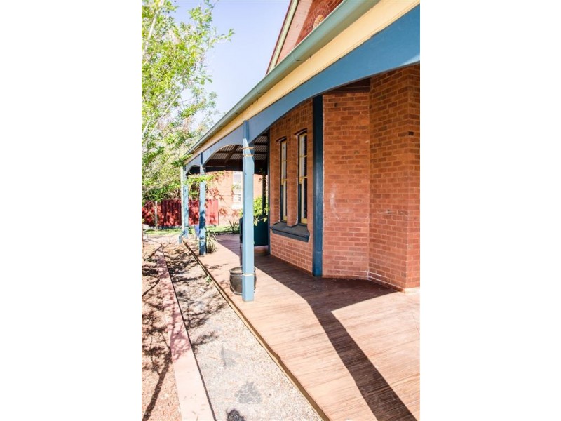 28 Becker Street, Cobar NSW 2835