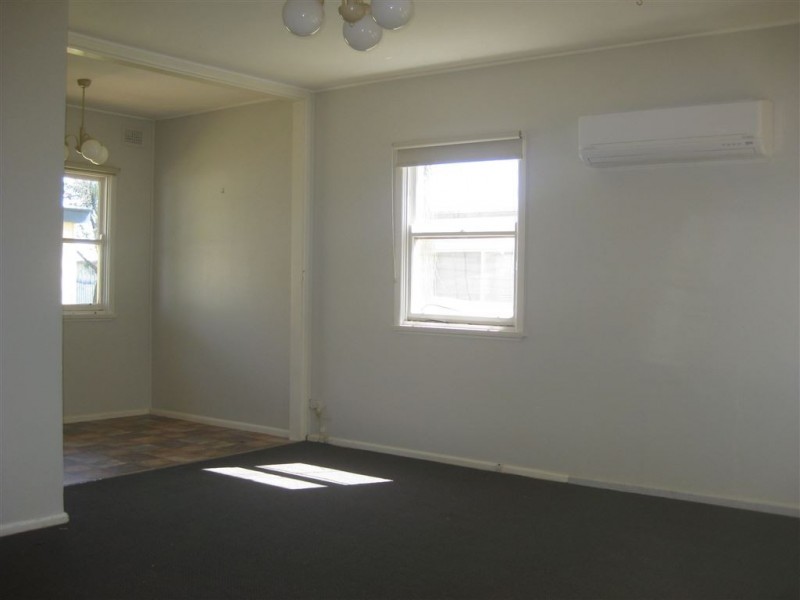 61 Elizabeth Crescent, Cobar NSW 2835