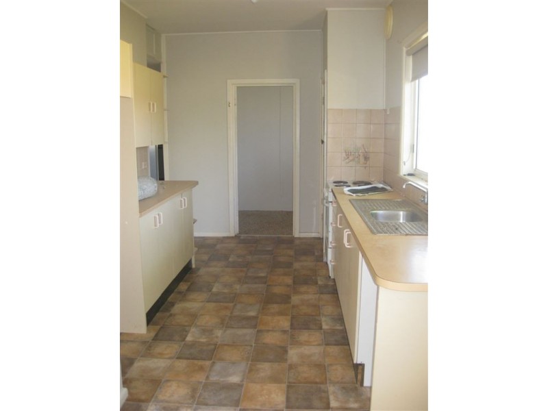 61 Elizabeth Crescent, Cobar NSW 2835