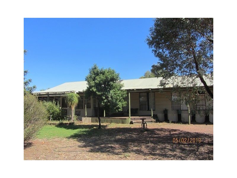 * Berwick, Girilambone NSW 2831