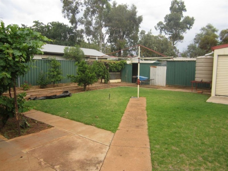 7 Matthews Street, Cobar NSW 2835