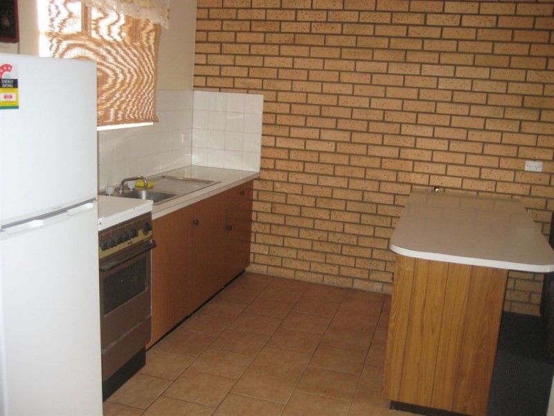 2/29 Leah Street, Cobar NSW 2835