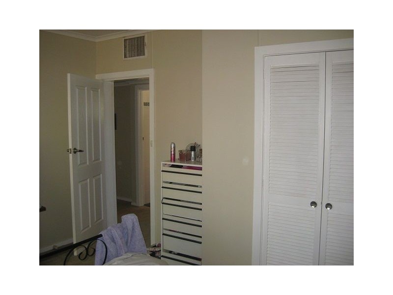 24 Woodiwiss Avenue, Cobar NSW 2835