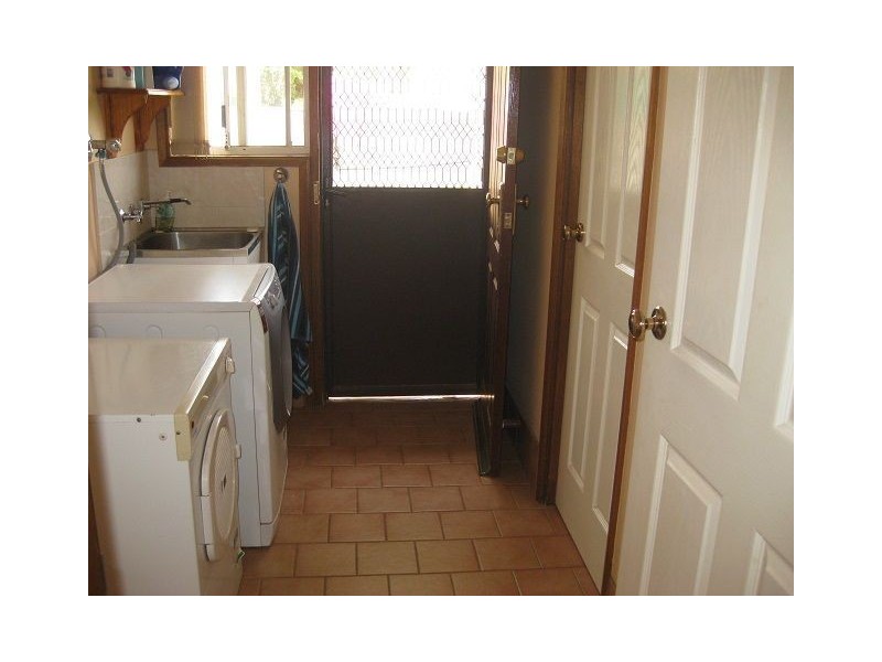 46 Bathurst Street, Cobar NSW 2835