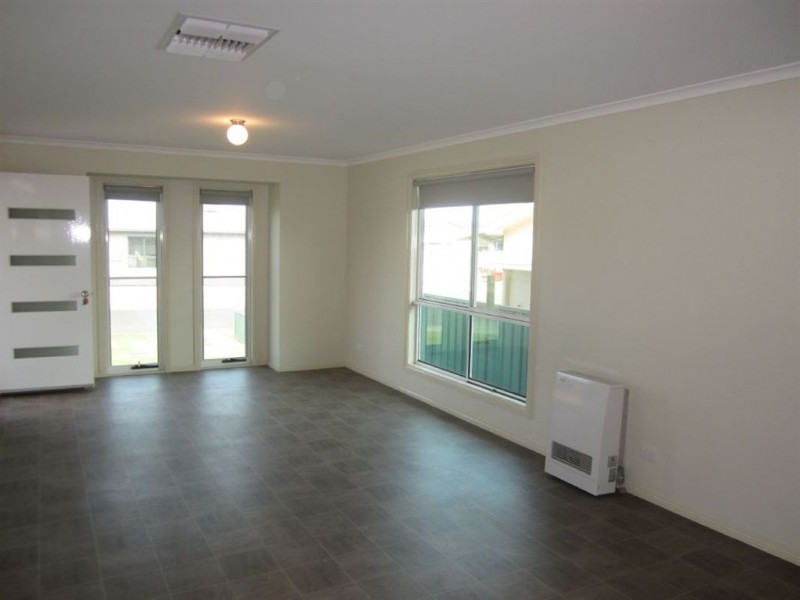 17 Duffy Drive, Cobar NSW 2835