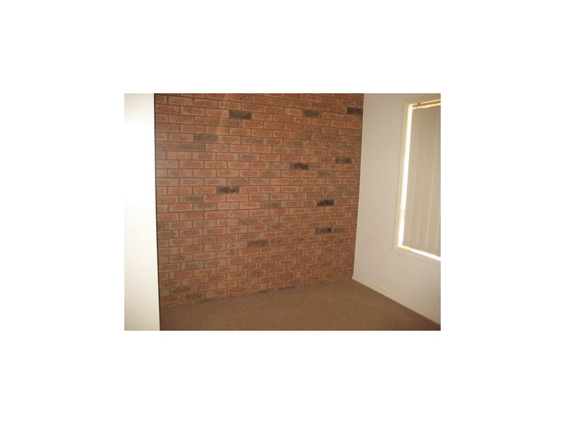 2/26 Tindera Street, Cobar NSW 2835