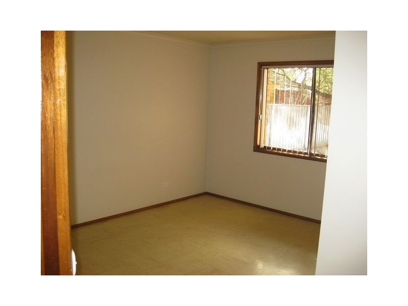 5 Cypress Place, Cobar NSW 2835