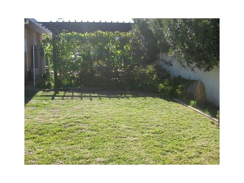 27 Bradley Street, Cobar NSW 2835