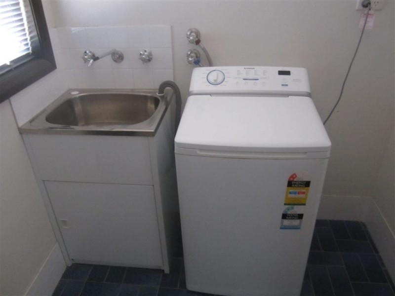 12B Carr Street, Cobar NSW 2835