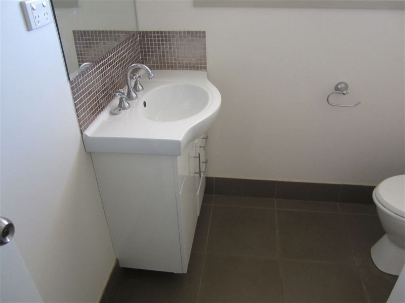 12A Carr Street, Cobar NSW 2835