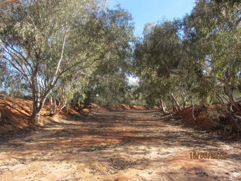 * Wonnaminta Station, Broken Hill NSW 2880