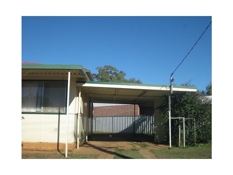 30 Louth Road, Cobar NSW 2835