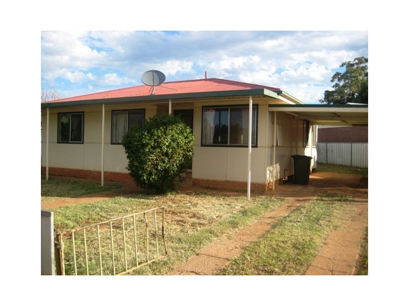 30 Louth Road, Cobar NSW 2835