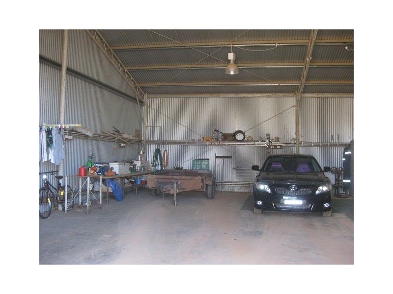 25 Cornish Street, Cobar NSW 2835