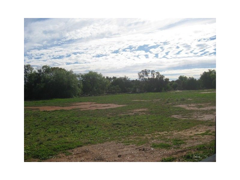 25 Cornish Street, Cobar NSW 2835