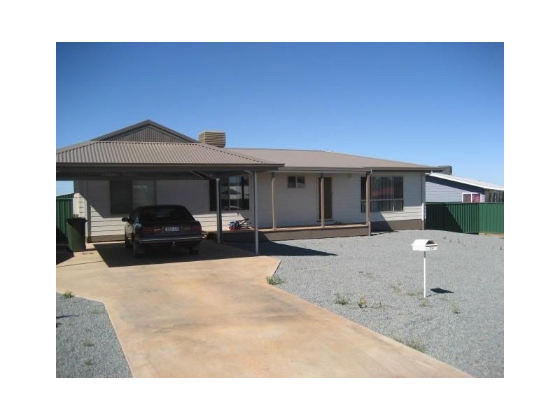 24 Duffy Drive, Cobar NSW 2835