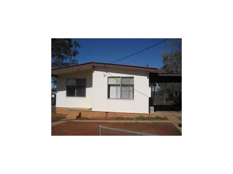 6 Wetherell, Cobar NSW 2835