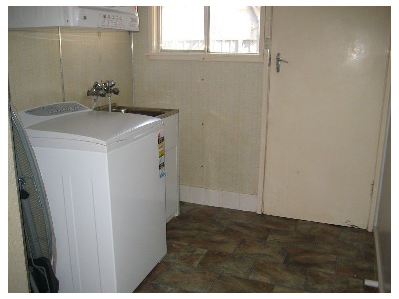 6 Wetherell, Cobar NSW 2835