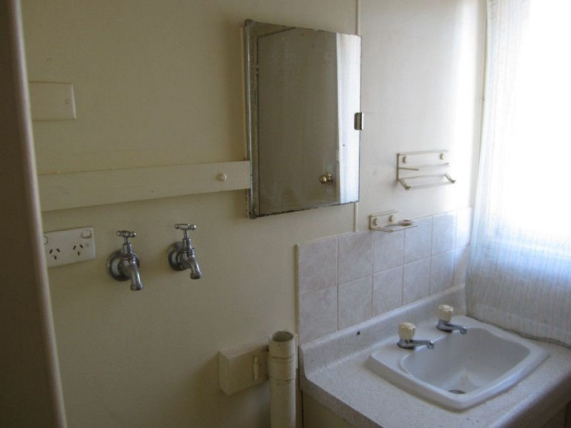 1/54 Bradley Street, Cobar NSW 2835