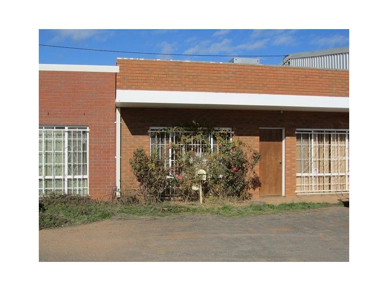 3-5 Cornish Street, Cobar NSW 2835