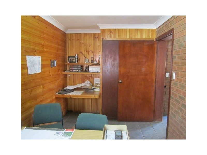 3-5 Cornish Street, Cobar NSW 2835