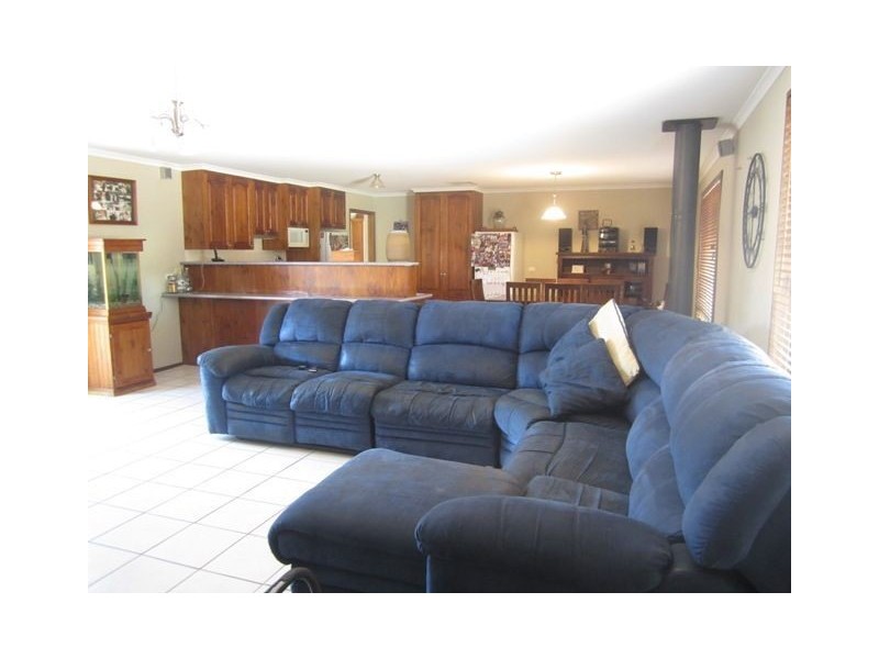 20 Brough Street, Cobar NSW 2835