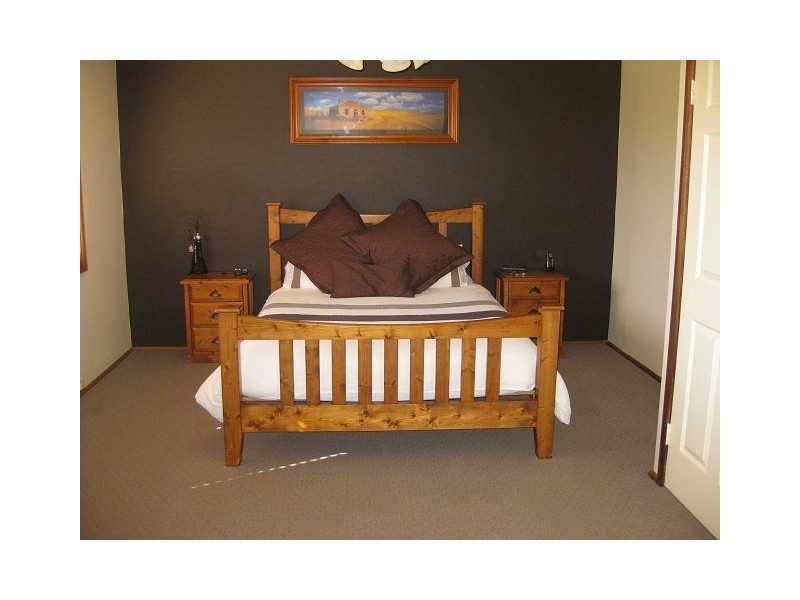 20 Brough Street, Cobar NSW 2835