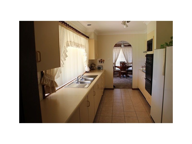 2 Cypress Place, Cobar NSW 2835