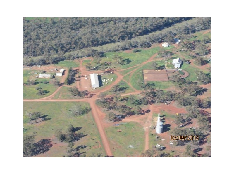 * Mount Boorithumble, Lake Cargelligo, Cobar NSW 2835