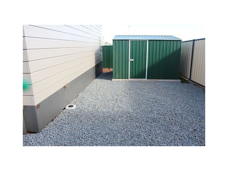 16 Duffy Drive, Cobar NSW 2835