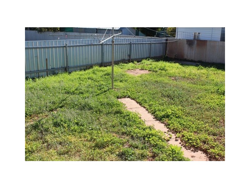 14 Rankin Street, Cobar NSW 2835