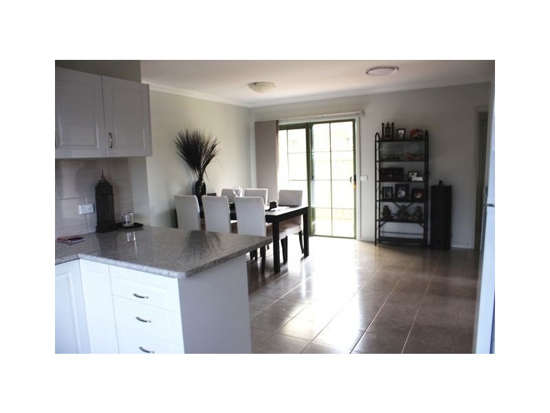 13 Belah Crescent, Cobar NSW 2835