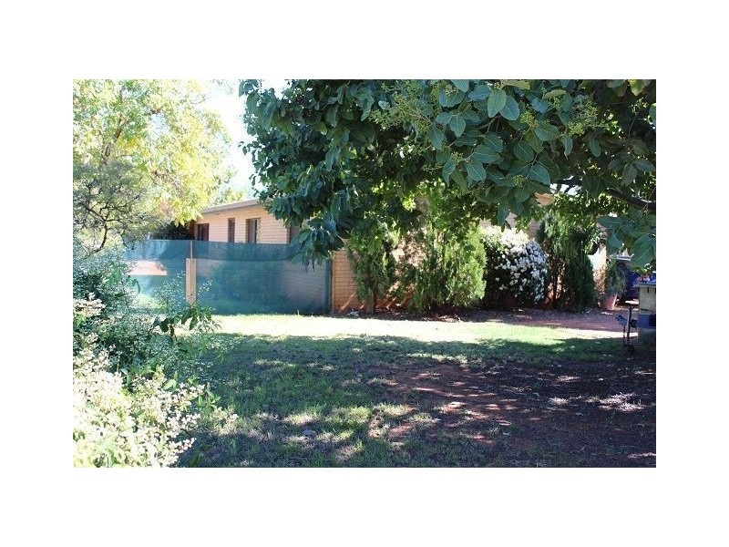 11 Morrison Street, Cobar NSW 2835