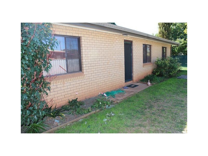 11 Morrison Street, Cobar NSW 2835
