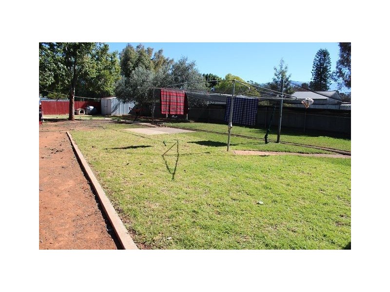 11 Morrison Street, Cobar NSW 2835