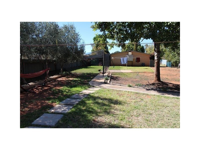 11 Morrison Street, Cobar NSW 2835